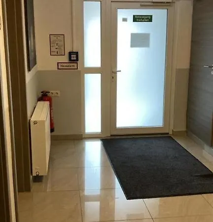 Hostel Ellwuerder Hof *